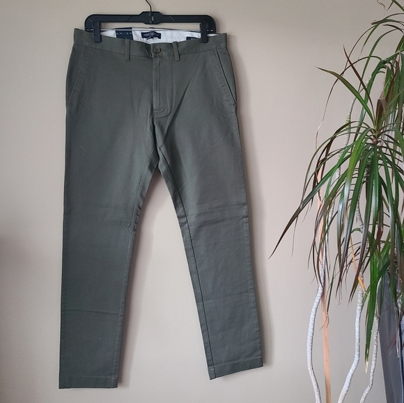 NWT J.Crew Mercantile flex chino pants Men's sz.31 - Picture 1 of 9